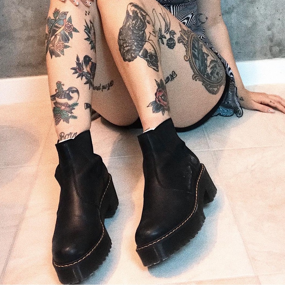 DR. MARTENS ROMETTY WYOMING LEATHER PLATFORM CHELSEA BOOTS